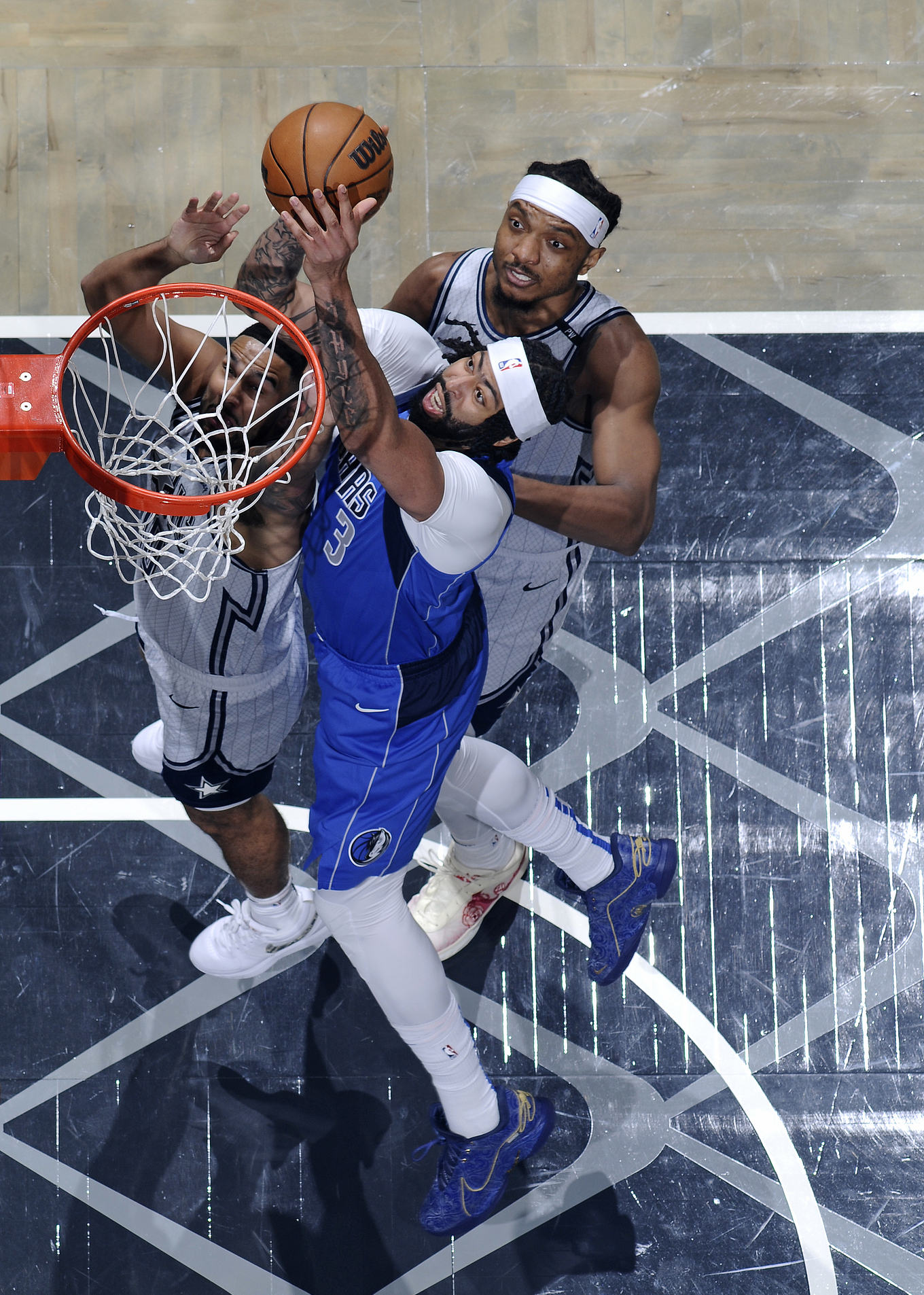 包含独行侠客场战胜魔术,赢得胜利,全场震撼的词条 包含独行侠客场战胜魔术,赢得胜利,全场震撼的词条