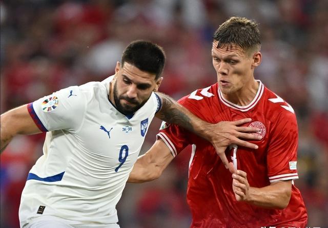 包含焦点大战:TI国际邀请赛上演巅峰碰撞的词条 包含焦点大战:TI国际邀请赛上演巅峰碰撞的词条