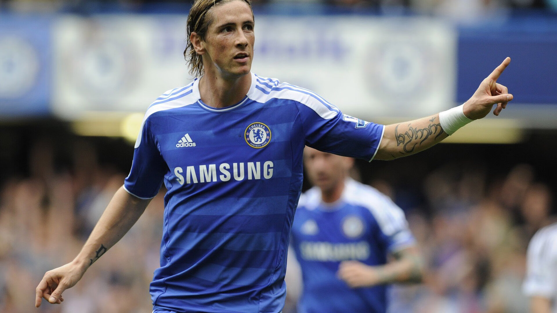 开云体育平台APP-冰火淬刃！德罗赞末节连斩14分撕裂僵局，年度焦点战再现古典杀神