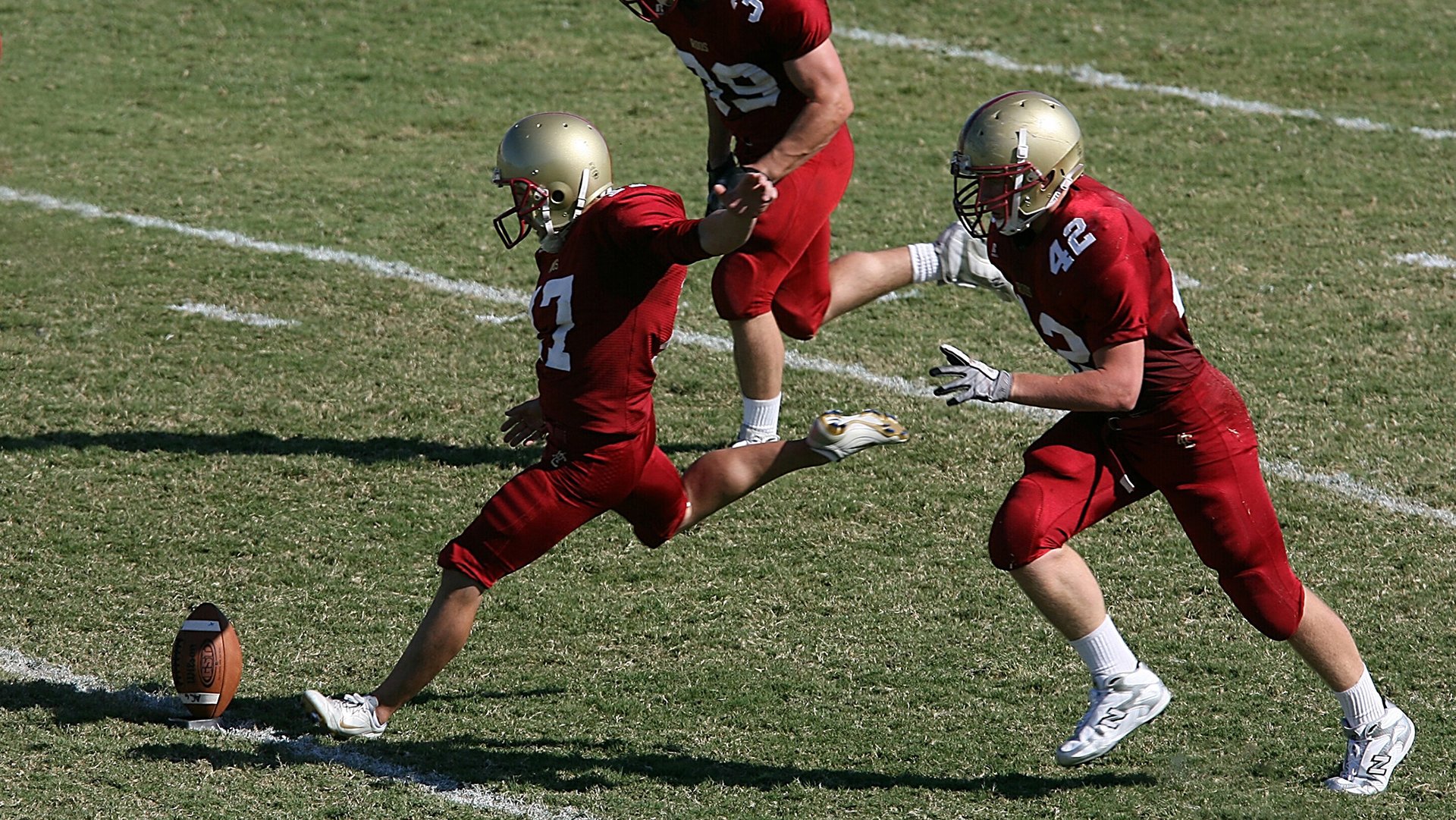 冰与火之歌，加拿大掀翻战车，迪巴拉点燃亚平宁